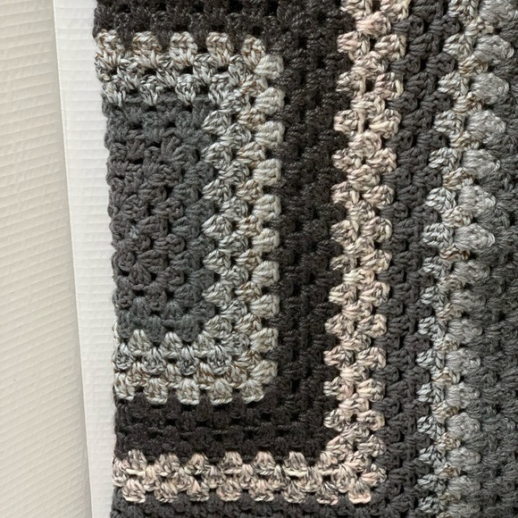 Stroller, Car, Lap, Bassinet, Crib Blanket Handmade Crocheted NEW - Picture 3 of 16